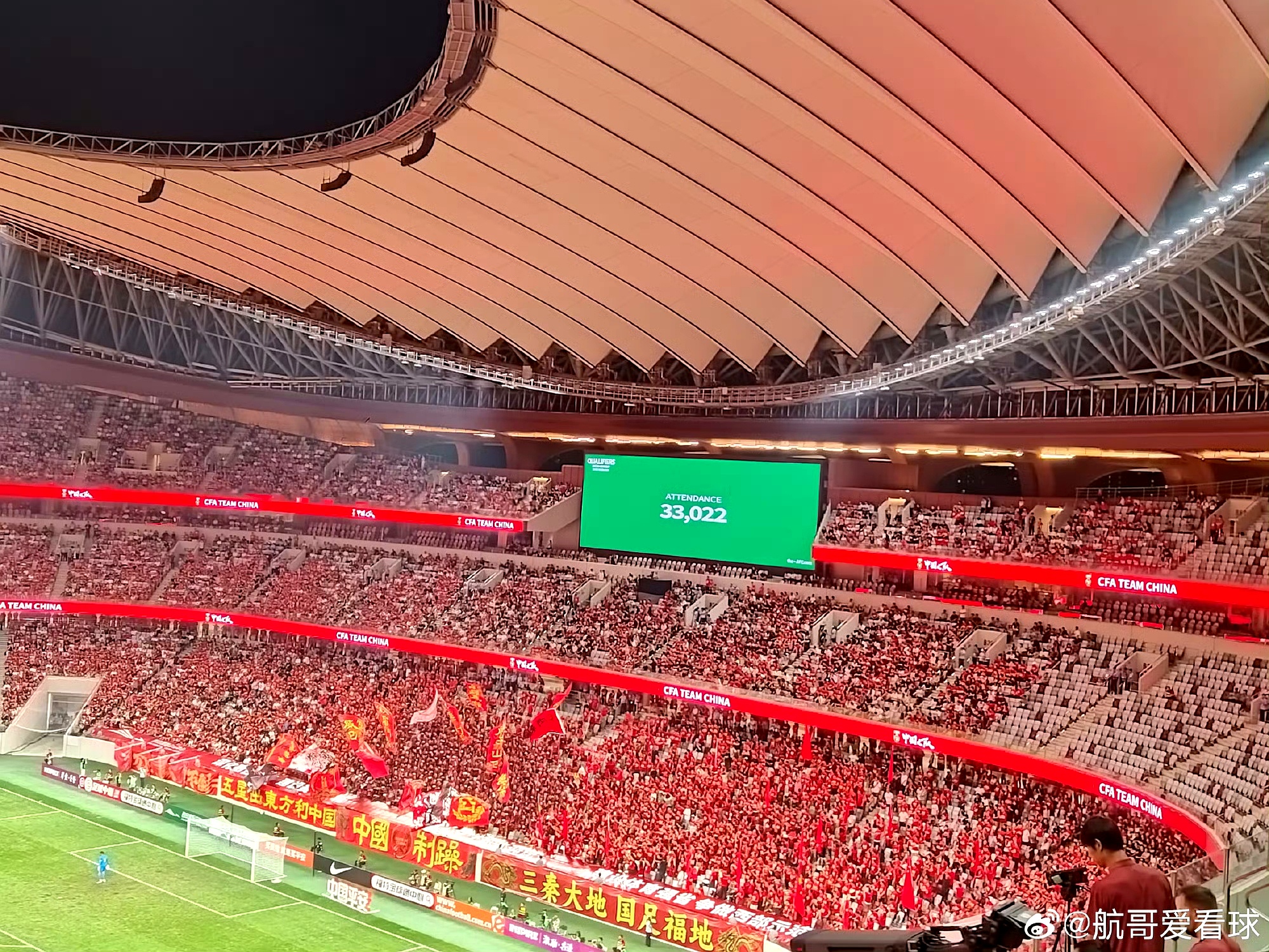 清晨中超传出新动向，亚特兰大豪取连胜，管理层表态：赛场秩序良好，控场能力受关注的简单介绍